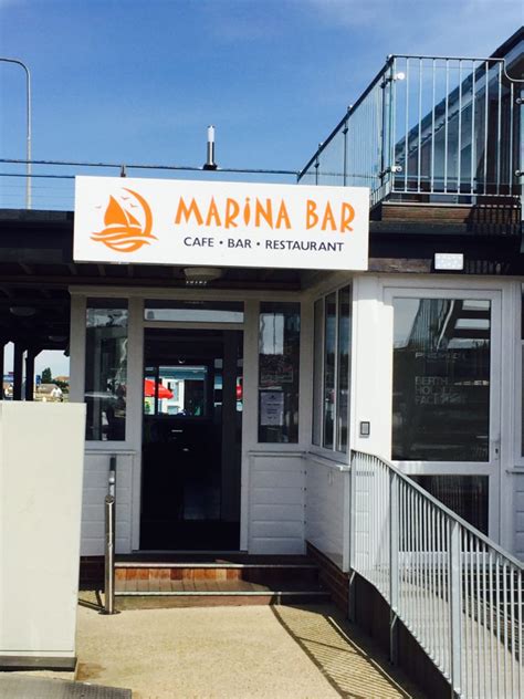 Marina club